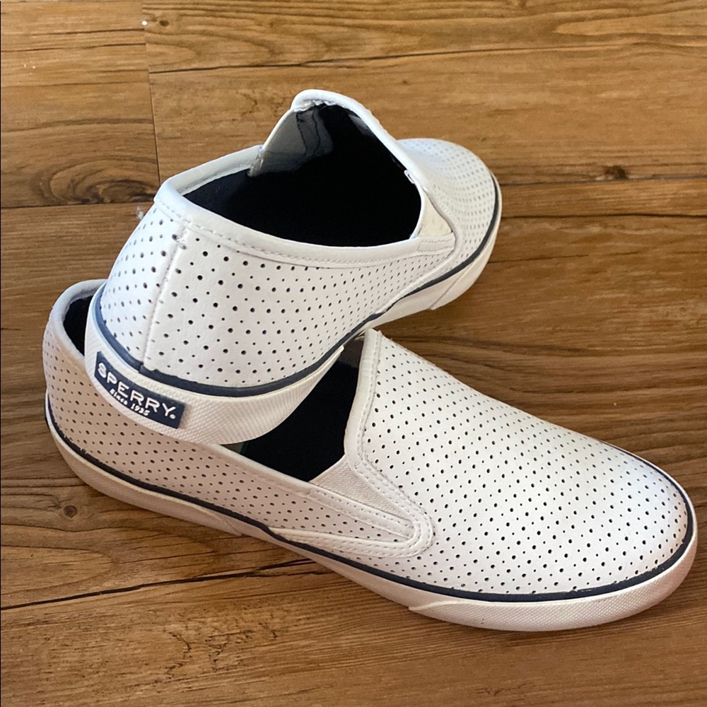 Sperry White Loafers Slip-On Casual Comfort